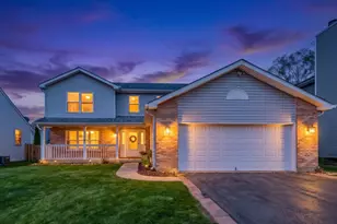627 Grace Dr, Lake in the Hills, IL 60156 - Photo 1