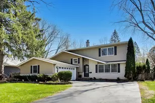 44 Swift Ln, Naperville, IL 60565 - Photo 1