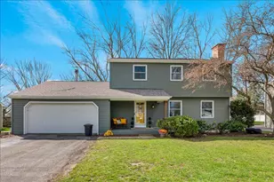 940 Orchard Ct, Batavia, IL 60510 - Photo 1
