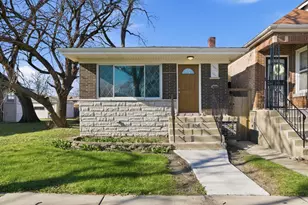 320 W 101st Pl, Chicago, IL 60628 - Photo 1