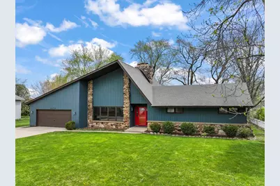 1033 Blackburn Street, Gurnee, IL 60031 - Photo 1