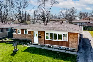 324 N Orchard Dr, Park Forest, IL 60466 - Photo 1