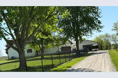 4464 E 2709 Road, Sandwich, IL 60548 - Photo 1