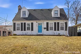 1810 N Jackson St, Waukegan, IL 60087 - Photo 1