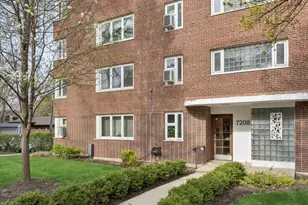 7208 Oak Ave, River Forest, IL 60305 - Photo 1