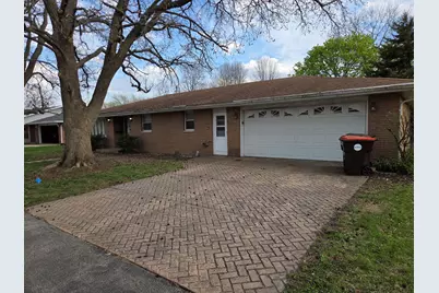 404 Sunset Drive, Heyworth, IL 61745 - Photo 1