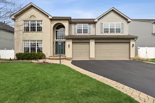 4917 Kimball Ln, Carpentersville, IL 60110 - Photo 1