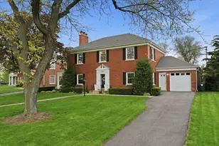 213 Country Club Rd, Chicago Heights, IL 60411 - Photo 1