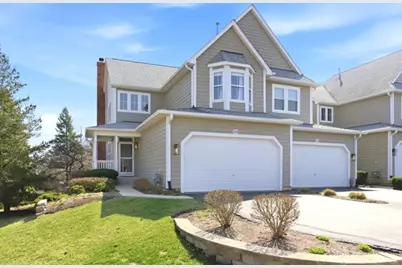 200 Tanglewood Drive, Glen Ellyn, IL 60137 - Photo 1