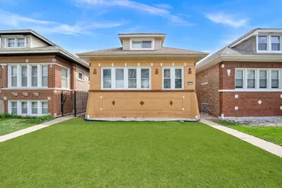 2543 N Newcastle Avenue, Chicago, IL 60707 - Photo 1