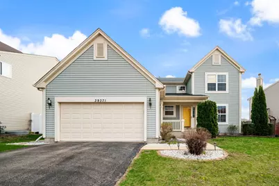 39371 Crofton Lane, Beach Park, IL 60083 - Photo 1