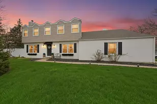 1335 Leverenz Rd, Naperville, IL 60564 - Photo 1