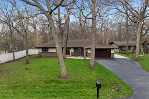 5816 N Fair Oaks Dr, Davis Junction, IL 61020 - Photo 1