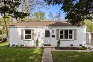 1335 College Ave, Wheaton, IL 60187 - Photo 1