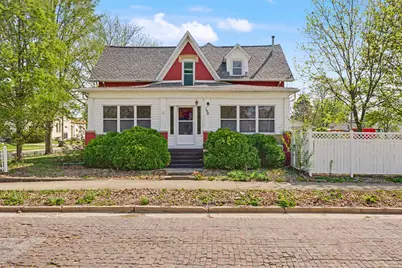 110 N Pike Street, Oakland, IL 61943 - Photo 1