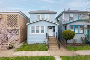 1217 Elmwood Ave, Berwyn, IL 60402 - Photo 1