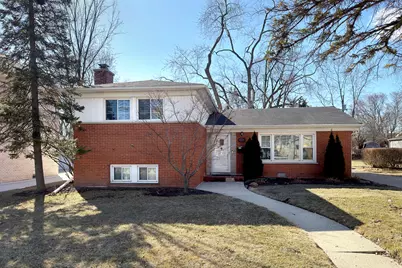 240 Hatlen Avenue, Mount Prospect, IL 60056 - Photo 1