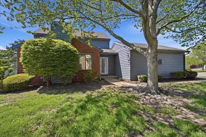 2 Sun Pointe Court #2A, Bloomington, IL 61704 - Photo 1