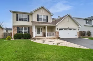 912 N Oak Creek Dr, Genoa, IL 60135 - Photo 1