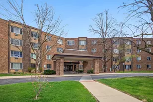 1375 Rebecca Dr, Hoffman Estates, IL 60169 - Photo 1