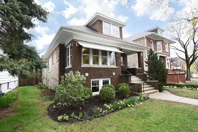1042 S Kenilworth Avenue, Oak Park, IL 60304 - Photo 1