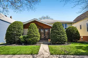 1527 Clarence Ave, Berwyn, IL 60402 - Photo 1