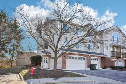 241 E Parallel Street #1A, Palatine, IL 60067 - Photo 1
