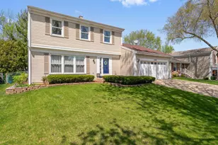 2040 Tiffany Dr, Schaumburg, IL 60194 - Photo 1