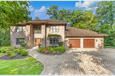 5454 Lee Avenue, Downers Grove, IL 60515 - Photo 1