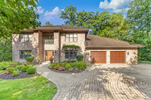 5454 Lee Ave, Downers Grove, IL 60515 - Photo 1
