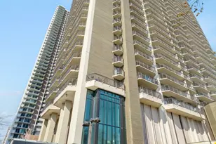 6007 N Sheridan Rd, Chicago, IL 60660 - Photo 1