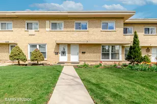 1212 N Wheeling Rd, Mount Prospect, IL 60056 - Photo 1