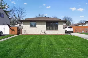 540 N Michigan Ave, Villa Park, IL 60181 - Photo 1