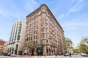 2800 N Pine Grove Ave, Chicago, IL 60657 - Photo 1