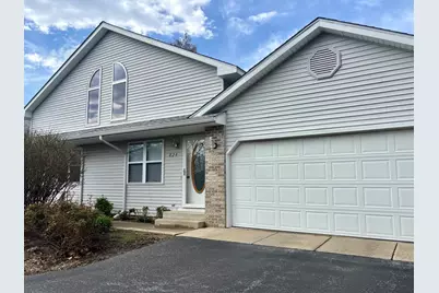 824 E Kahler Road #824, Wilmington, IL 60481 - Photo 1