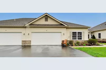 927 Camden Street #B, McHenry, IL 60050 - Photo 1