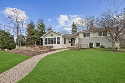 614 West Street, Libertyville, IL 60048 - Photo 1