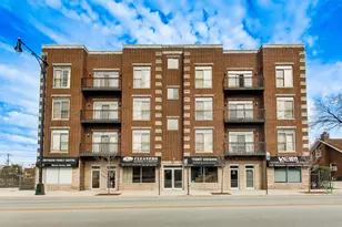 5321 N Lincoln Ave, Chicago, IL 60625 - Photo 1