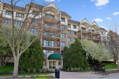 15 S Pine Street #604A, Mount Prospect, IL 60056 - Photo 1