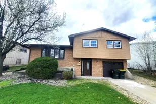 19812 Monterey Ave, Lynwood, IL 60411 - Photo 1