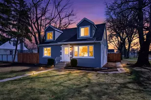7851 Suburban Ln, Bridgeview, IL 60455 - Photo 1