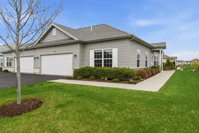 928 Yorktown Street, McHenry, IL 60050 - Photo 1