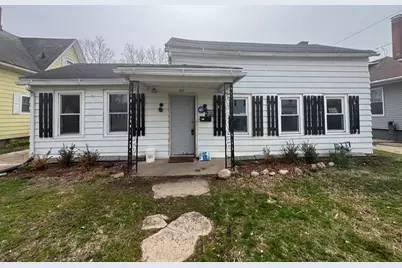 639 W Madison Street, Ottawa, IL 61350 - Photo 1
