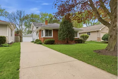 228 S Milton Avenue S, Glen Ellyn, IL 60137 - Photo 1