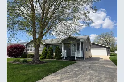 301 Cedar Drive, Clifton, IL 61727 - Photo 1