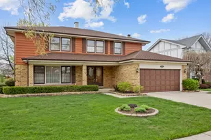 1274 Biscayne Dr, Elk Grove Village, IL 60007 - Photo 1