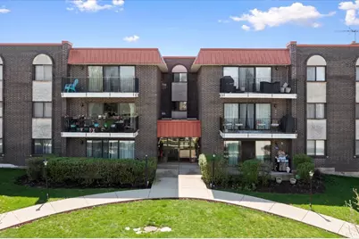 1255 W Prospect Avenue #109, Mount Prospect, IL 60056 - Photo 1