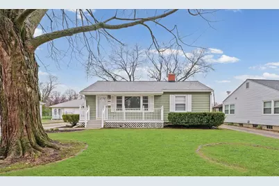 911 S New Street, Champaign, IL 61820 - Photo 1