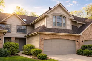 205 Benton Ln, Bloomingdale, IL 60108 - Photo 1