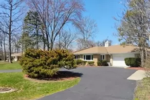17W120 Woodland Ave, Bensenville, IL 60106 - Photo 1